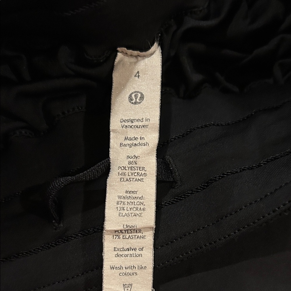 Lululemon Hottie Hot Lined Black Women's Athletic Shorts - Picture 3 of 7